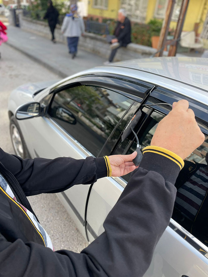 Bademler Oto Kilitçisi